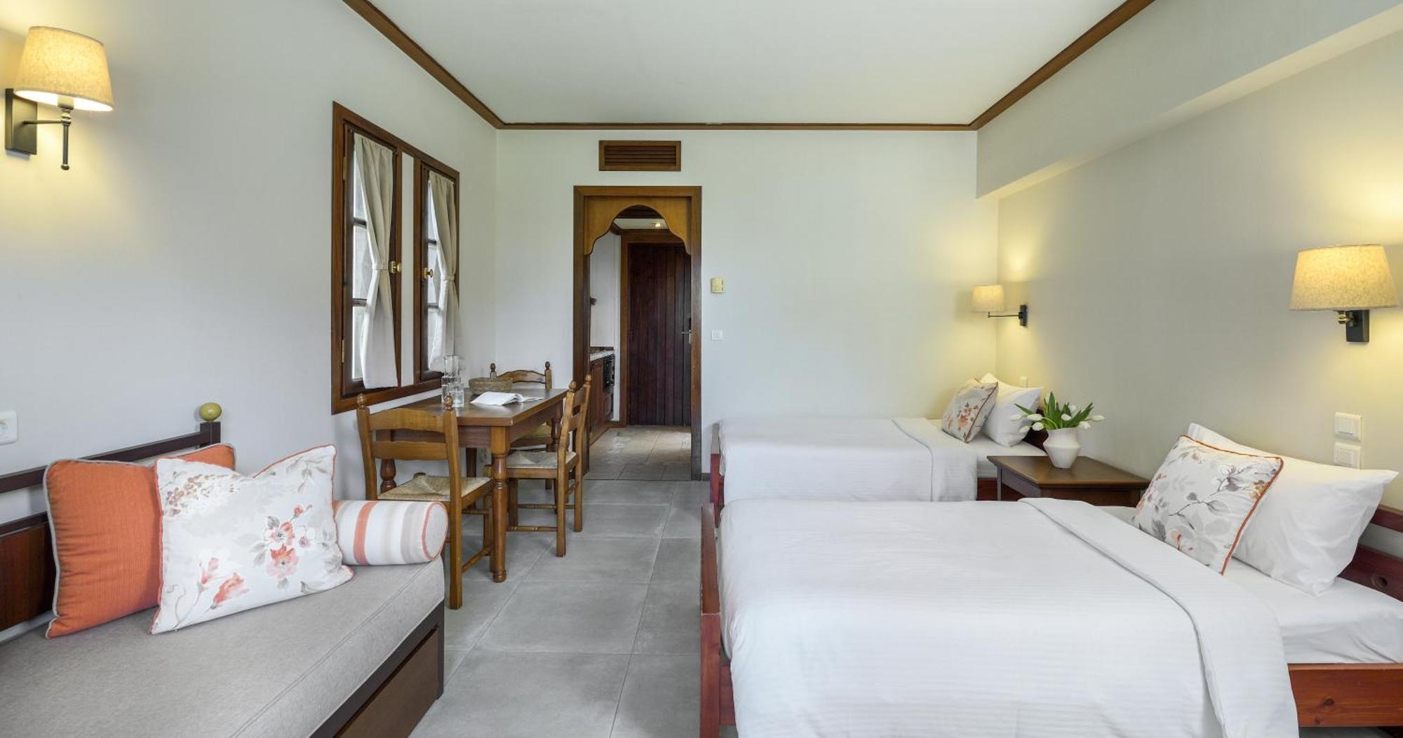 Simantro Resort Sani  ภายนอก รูปภาพ